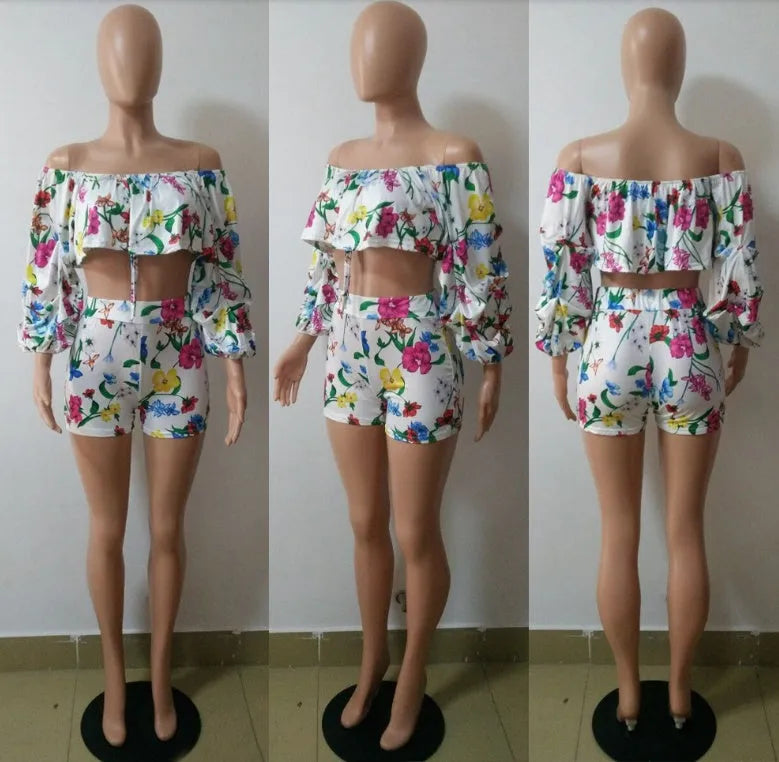 Multicolour digital print women's loungewear set with pile sleeves and matching shorts.