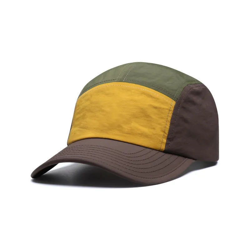 Men's curved brim baseball cap in cotton polyester fabric showing five-piece colour matching design