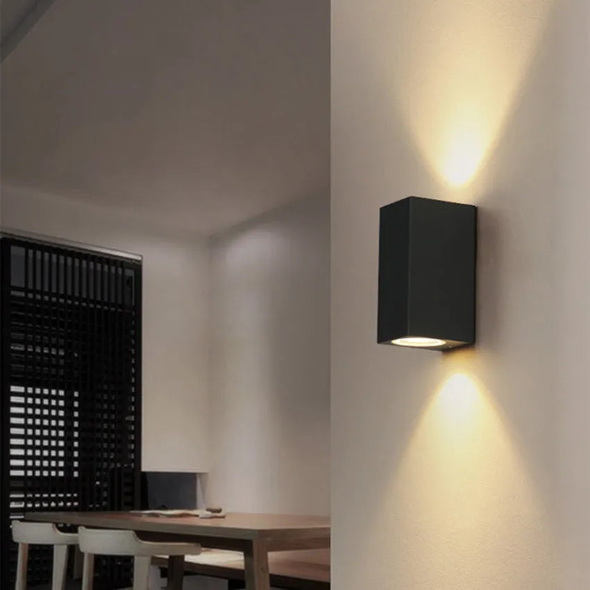 Aluminum wall lamp with glass elements and LED light source in black finish