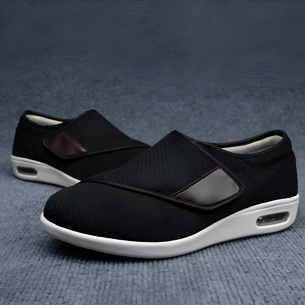 Leisure shoes for elderly with Velcro strap, textile and synthetic leather upper, round toe.