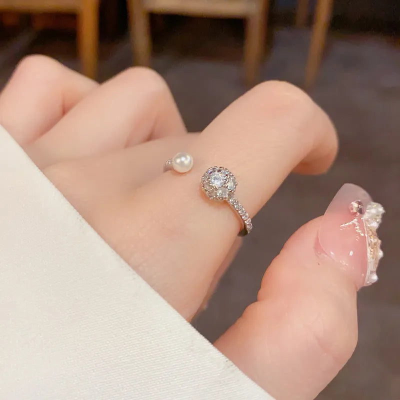 Open-end ring with round zircon pearl detail in gold or silver real gold plating