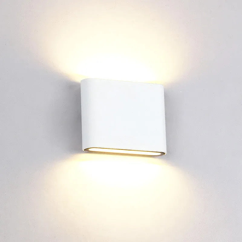 Waterproof aluminium wall light in black, size L, with warm white illumination