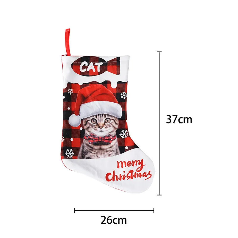 Printed plaid puppy and cat Christmas decoration in American style measuring 26x36cm on cloth material