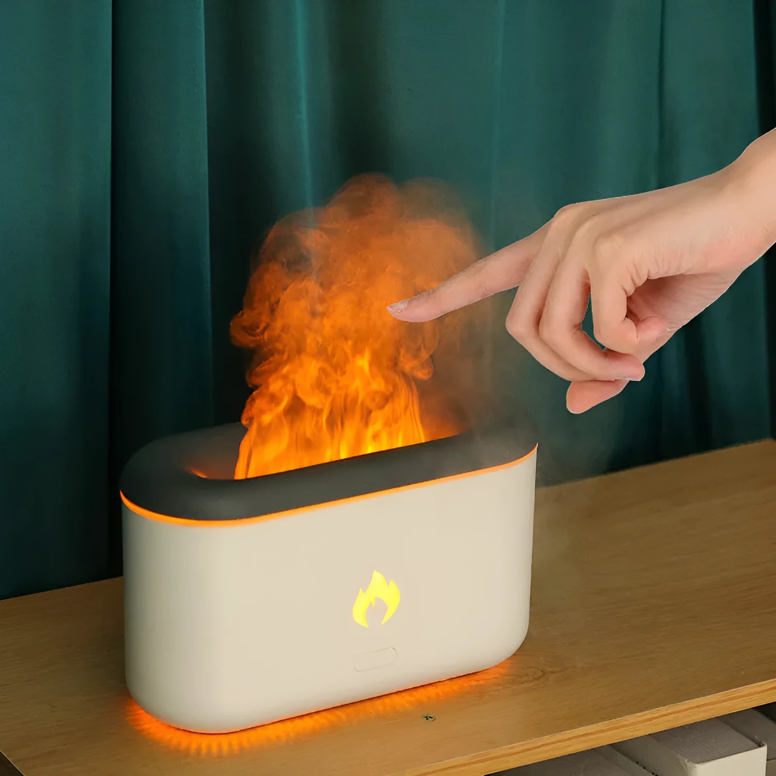 3D flame humidifier 300ml ultrasonic aroma diffuser in black with USB cable on desk