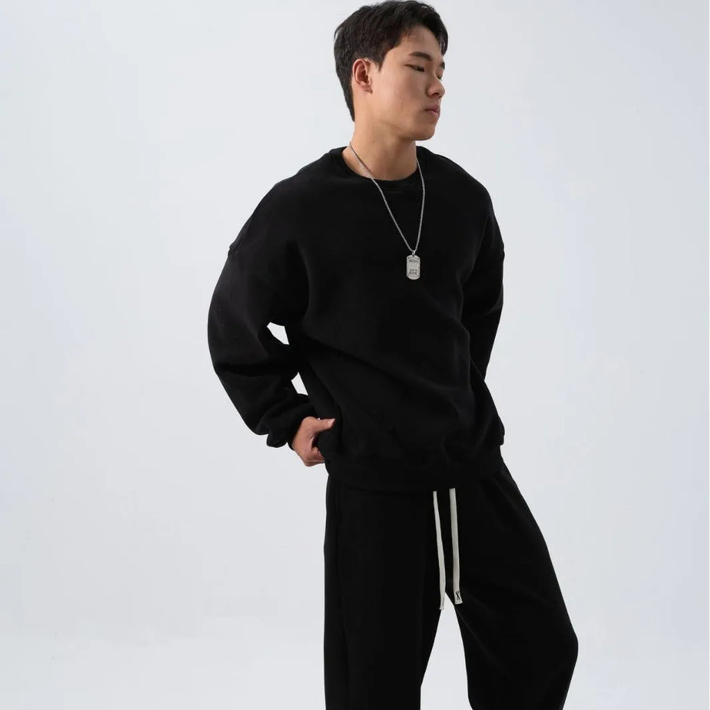 Men's polar fleece winter sports suit with long sleeve top and trousers in multiple colours.