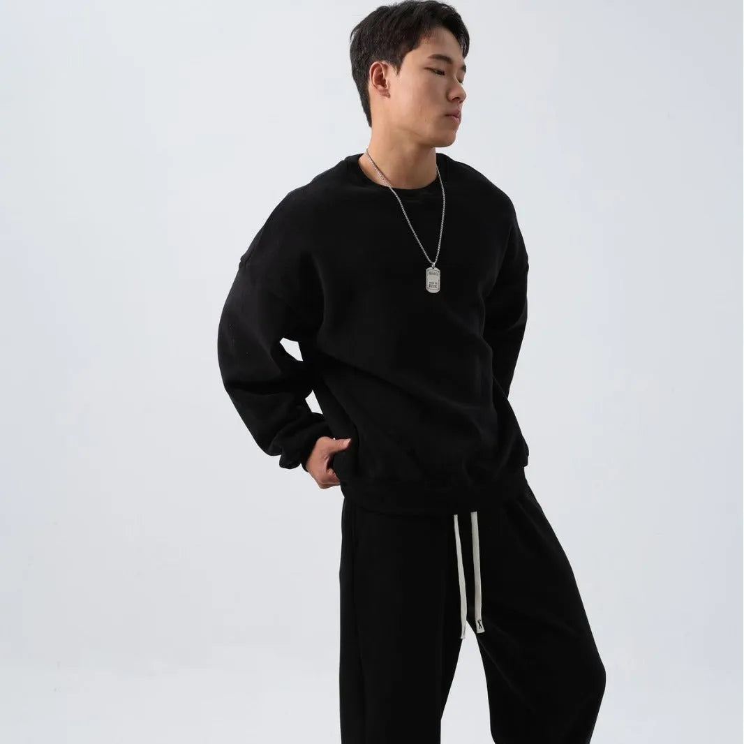 Men's polar fleece winter sports suit with long sleeve top and trousers in multiple colours.