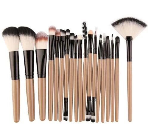 18-piece makeup brush set with fan-shaped cosmetic tools for professional application