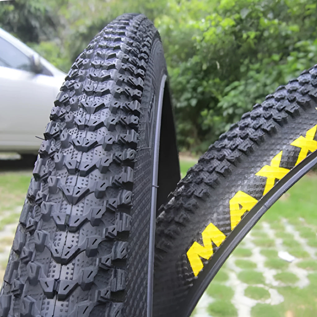 Mountain bike ultralight puncture-proof tyre shown in multiple sizes for 26, 27.5, and 29-inch wheels