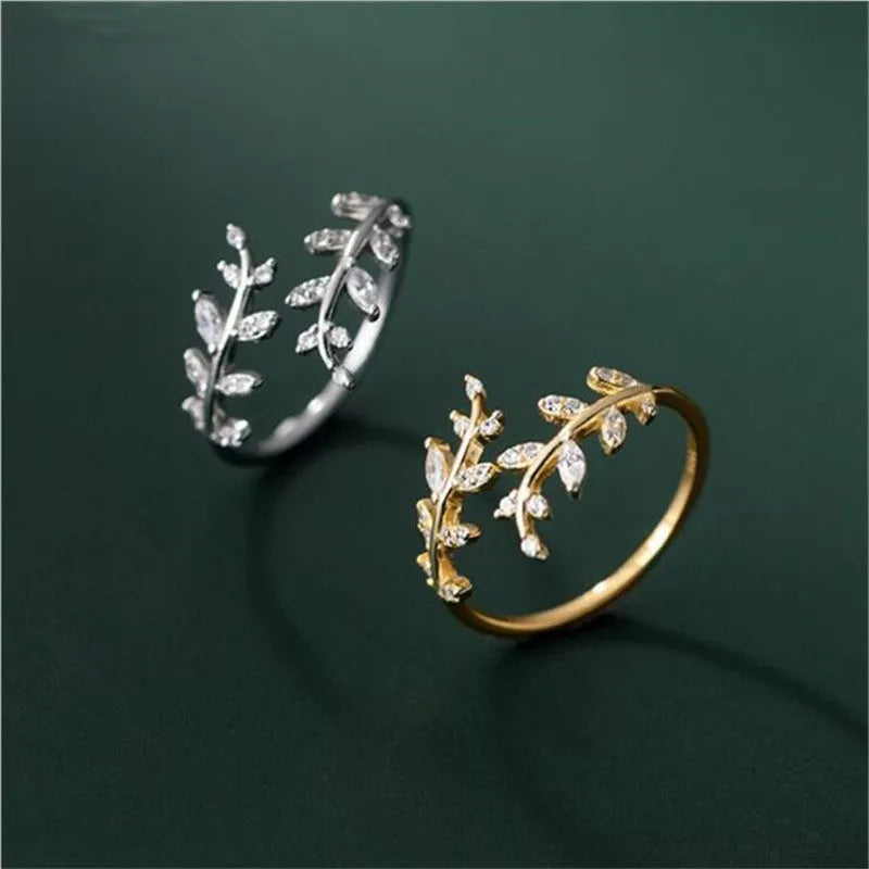 Geometric leaf branch fashion ring for women in electroplated copper with gold or silver finish