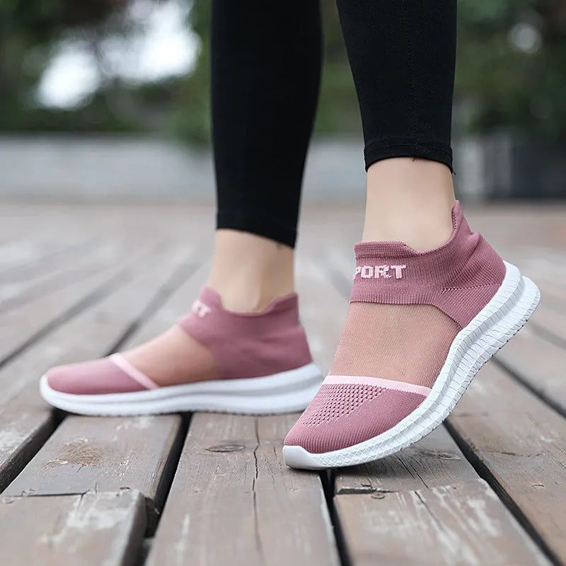 Flyknit low-top sock shoes in khaki with tassel laces and a breathable hollow design on an MD sole.