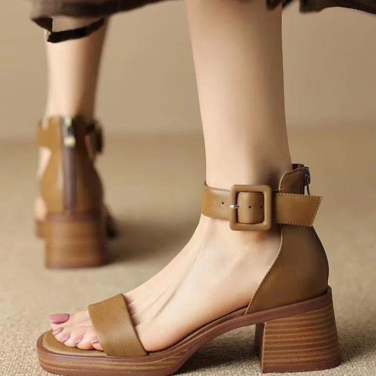 Women's retro ankle-strap platform high heels in round-toe design, white and khaki colour options