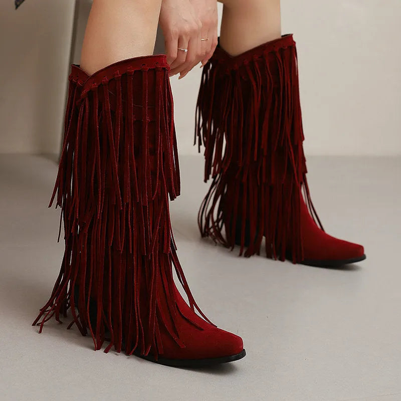 Women's suede high boots with chunky heel and waterproof platform sole in beige colour