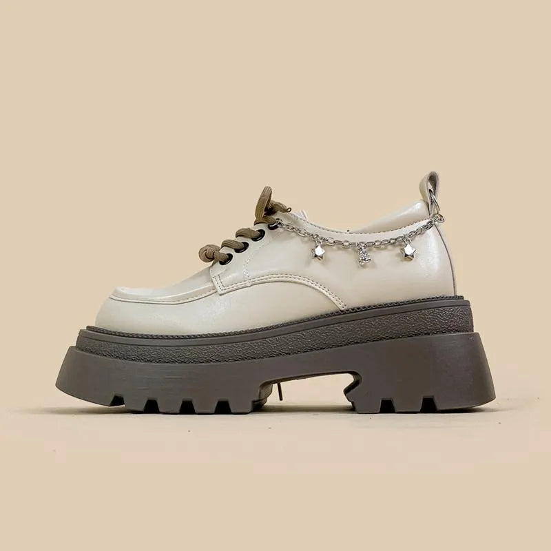 British style white platform leather shoes with chunky heel and front lace-up closure
