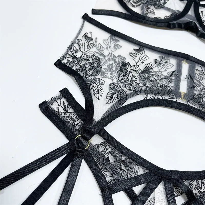 Women's black lace floral print three-piece set with trousers and waist ring