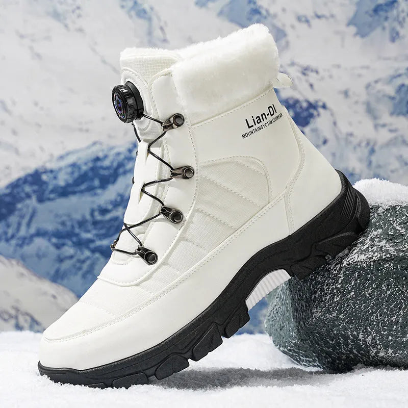 Men's fleece-lined warm snow boots in black with artificial PU upper and round toe design