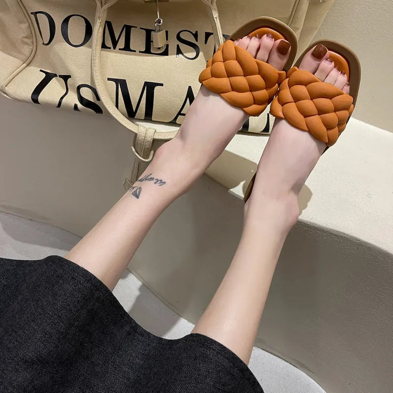 Women's plaid pattern PVC beach sandals with a thick anti-skid sole in multiple colours.