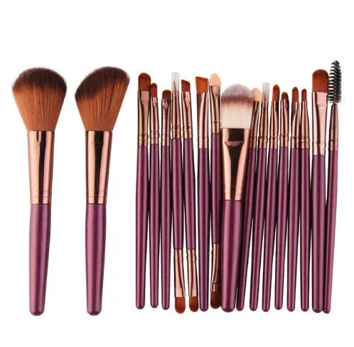 18-piece makeup brush set with fan-shaped cosmetic tools for professional application