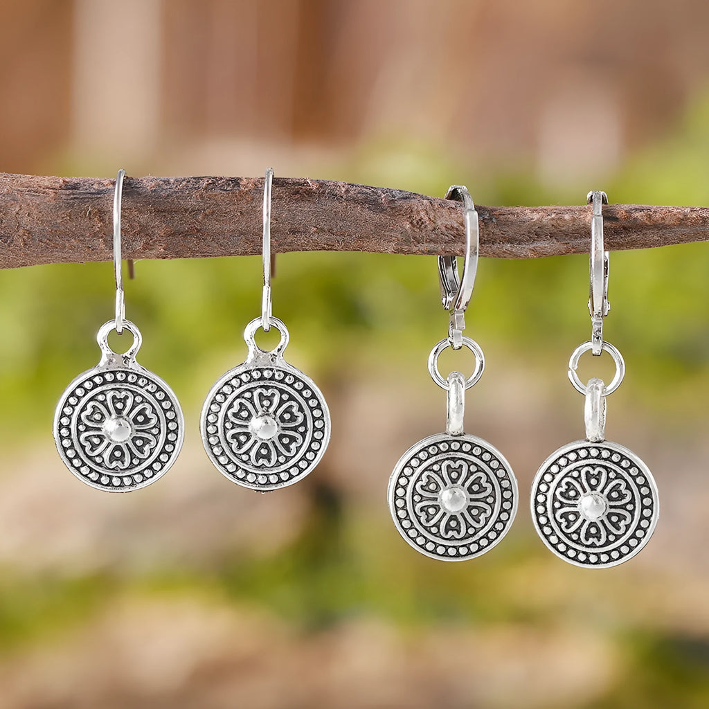Bohemian retro distressed ethnic earrings with geometric round shape in zinc alloy