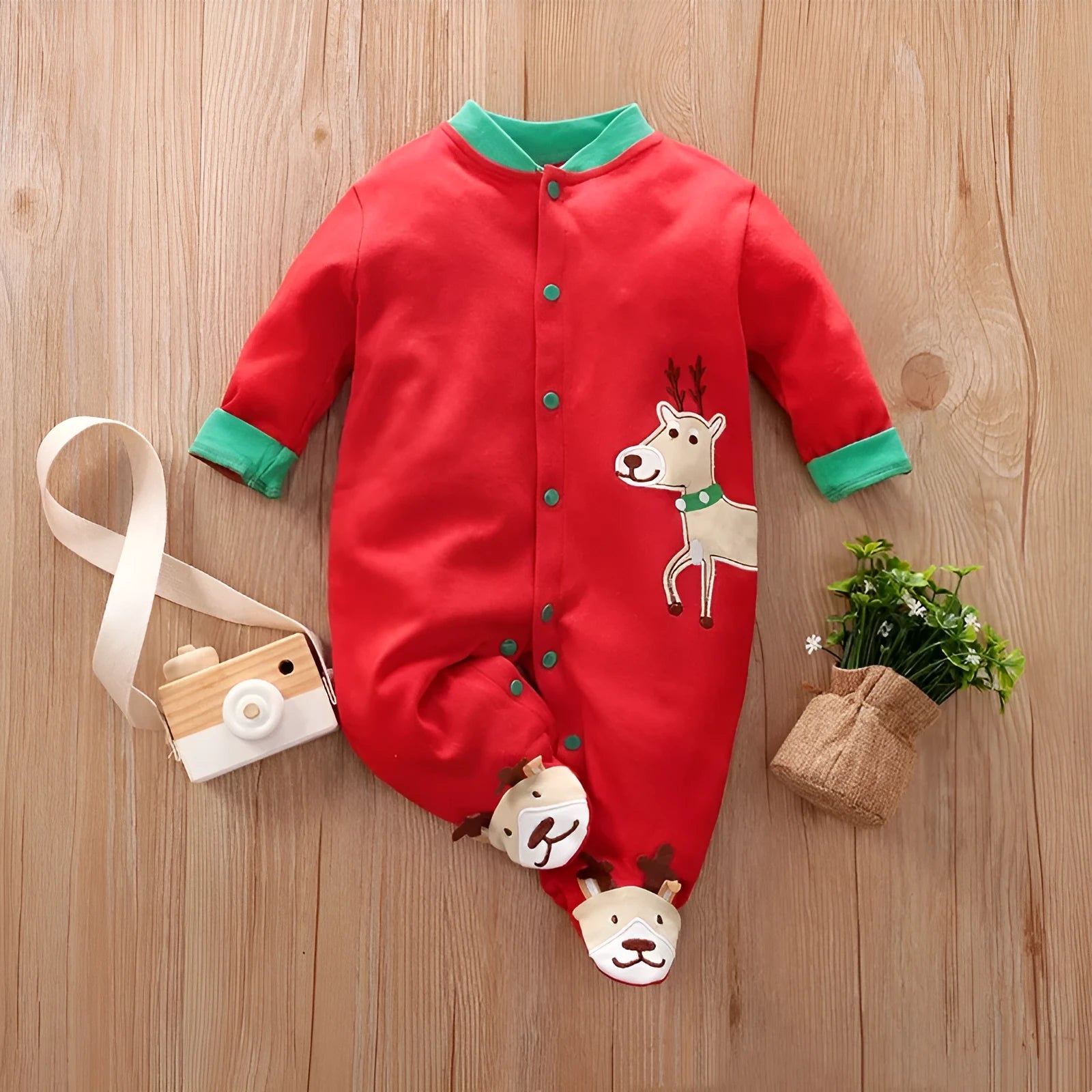 Cotton baby bodysuit with red deer print long sleeves in 59cm size