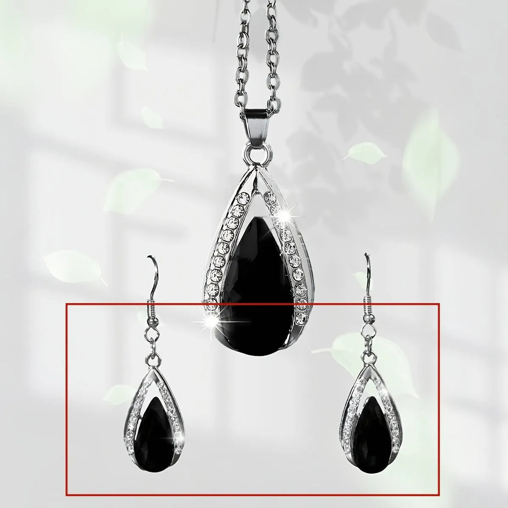 Teardrop glass pendant necklace and matching earrings set in black or red colour