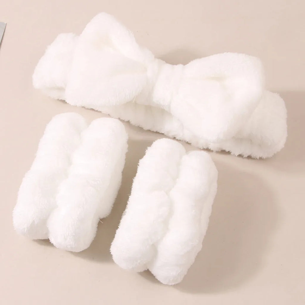 Facial brush set with coral fleece hair band, plastic handle brush, and facial wash suit in purple, grey, pink or white colour options