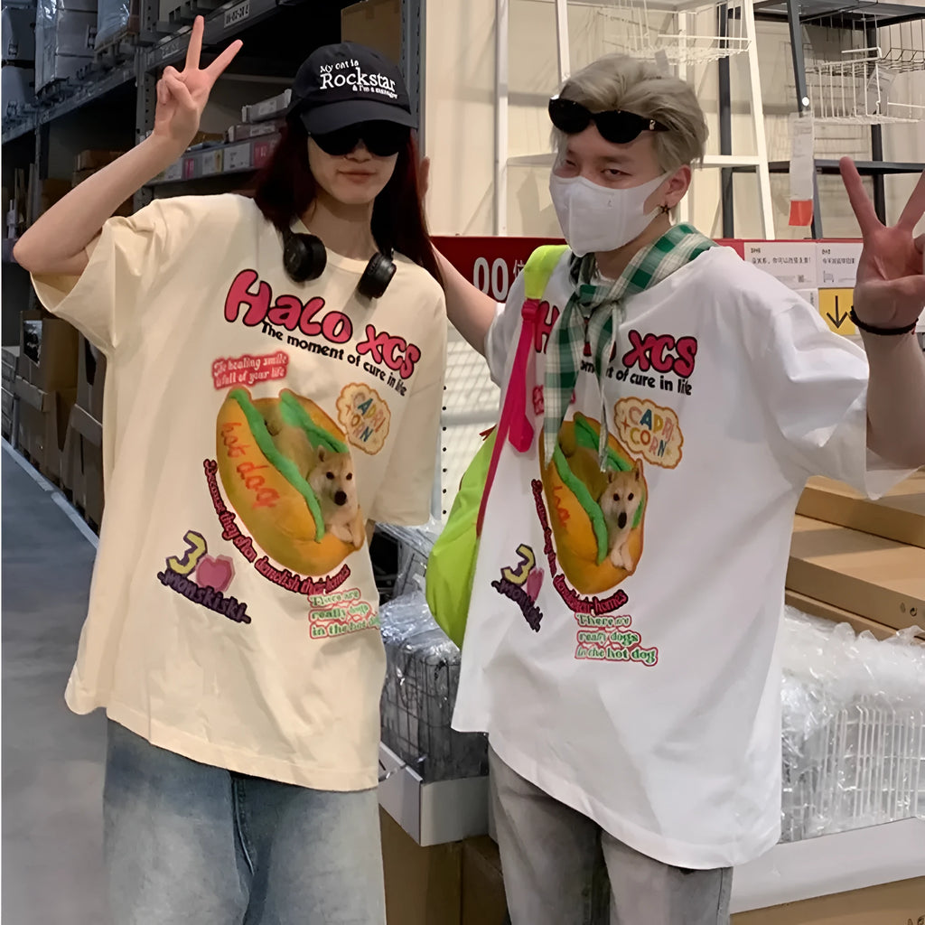 Cartoon hamburger dog printed cotton t-shirt in loose style with round neck collar