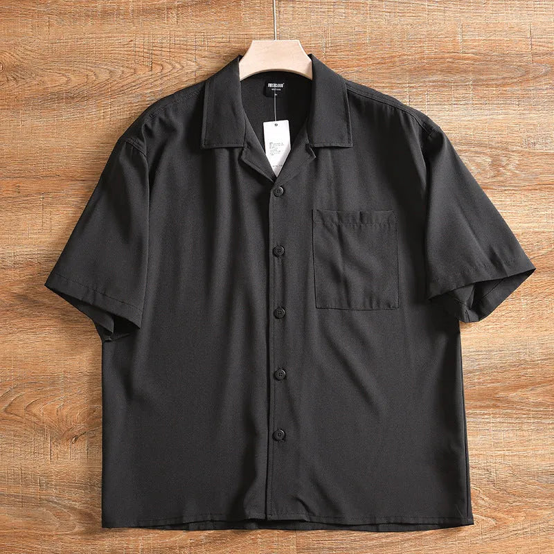 Men's lightweight loose fit summer shirt in solid colour with short sleeves