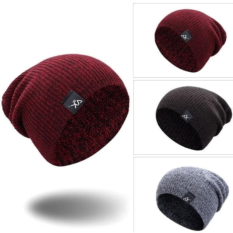 Unisex 100% acrylic knitted beanie in black, stretch fit 55-60cm for winter outdoor use