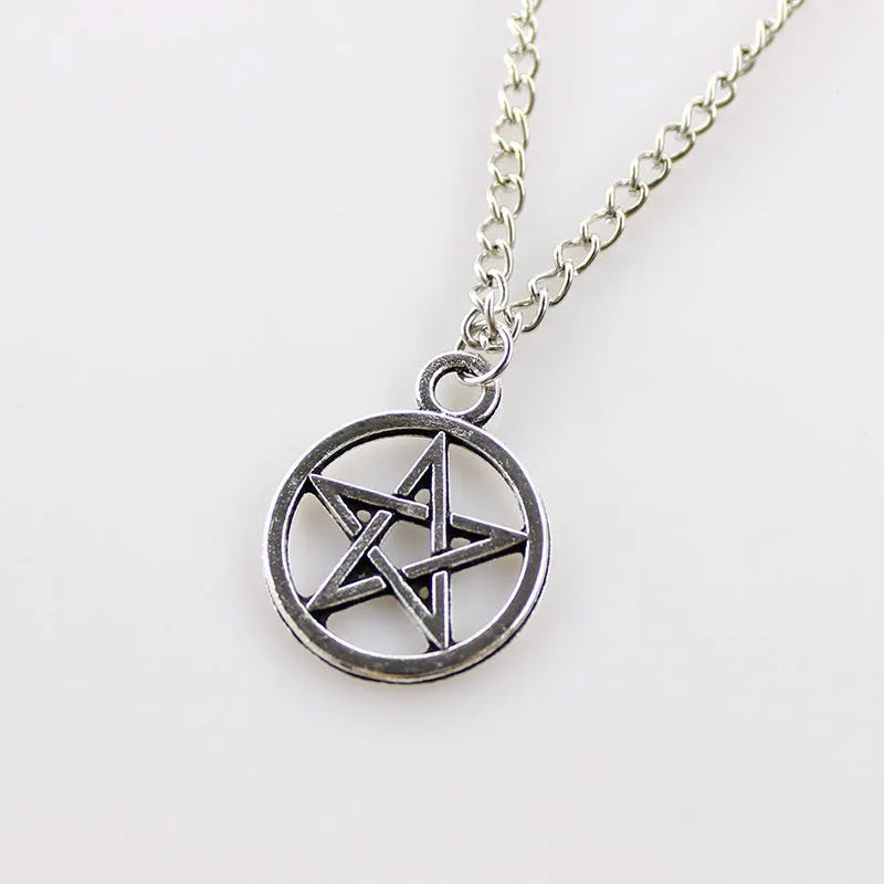 Vintage pentagram pendant necklace in bronze alloy with adjustable chain