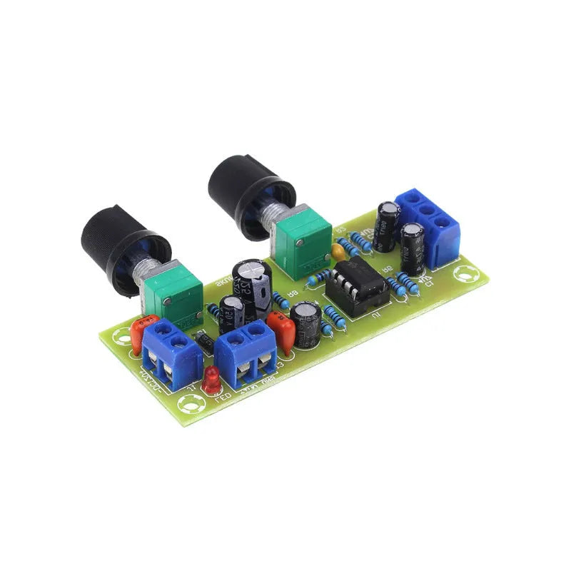 Single power supply 10-24V super dynamic bass boost front stage circuit board on FR-4 PCB.