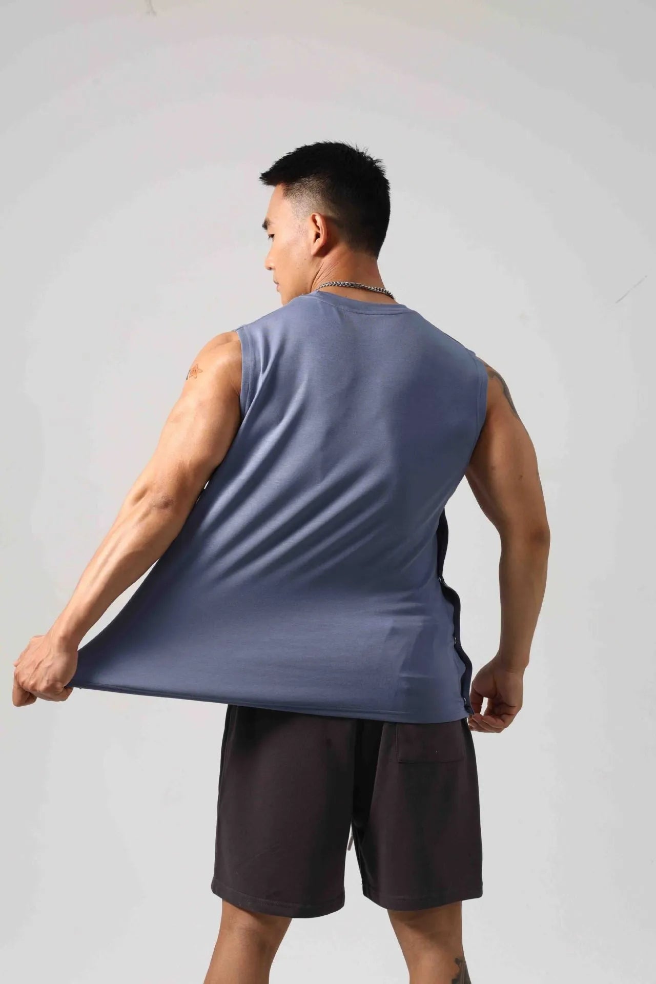 Korean style men's loose cotton fitness vest with hidden hook fastening on the sides
