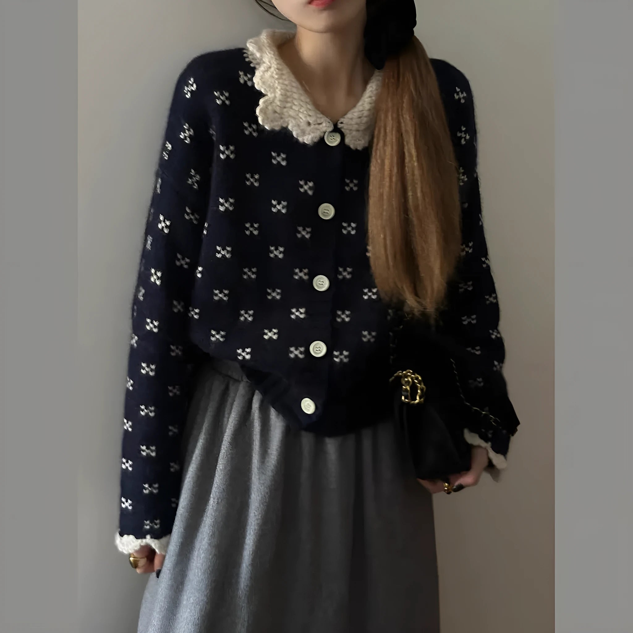 Retro Peter Pan collar knitted cardigan coat with floral pattern in navy blue colour