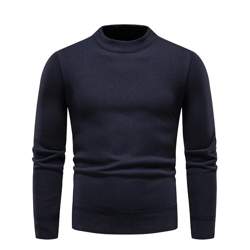 Fleece-lined thick men's bottoming sweater in loose fit pullover style, beige colour option