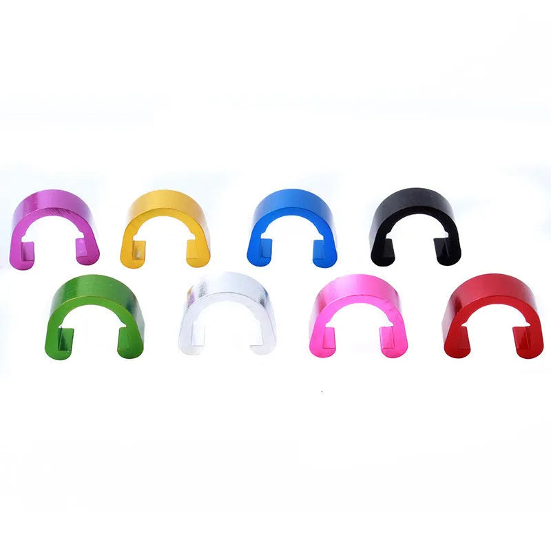 Aluminium alloy C-shaped buckle in multiple colours for bag hardware and DIY projects.