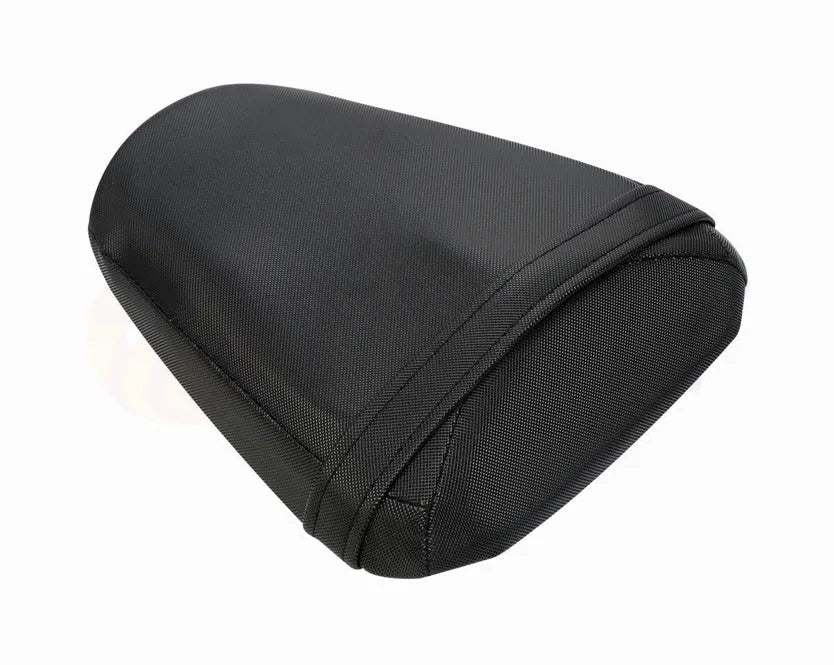 Suzuki GSXR1000 motorcycle with black PU leather front and rear seat covers installed.
