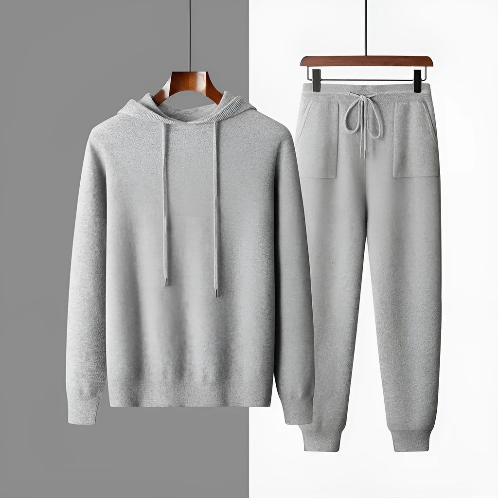 Men's light grey cashmere hooded sweatshirt and matching trousers set for winter leisure wear
