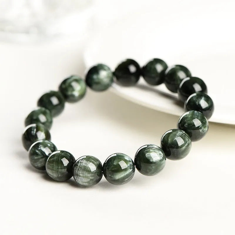 Green Dragon Crystal bracelet with 8-9mm round beads and Ruyi symbol