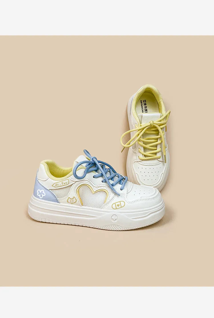 Meow Rabbit Sea Salt Cheese colour mesh sneakers with cross straps for children and youth