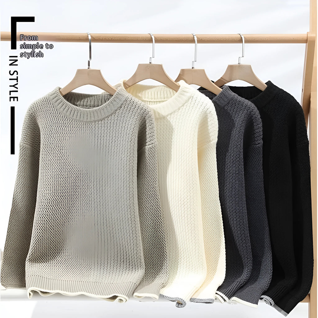 Men's grey loose fit round neck pullover sweater for casual autumn winter wear