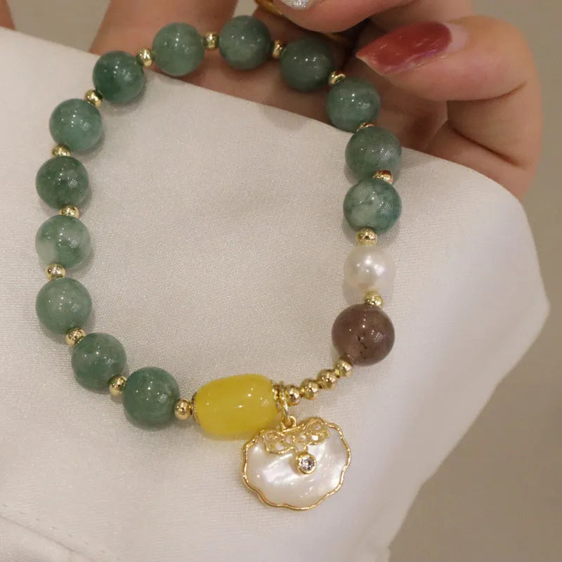Natural green jade shell bracelet for women with casual styling