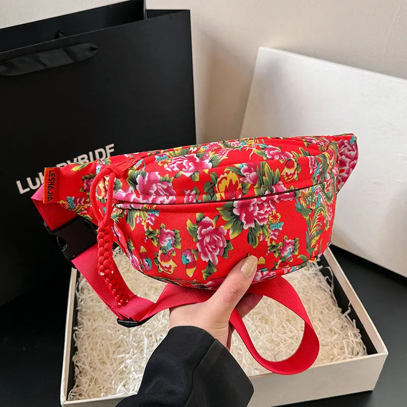 Women's Western style floral waist bag with three-dimensional pocket in four colour options