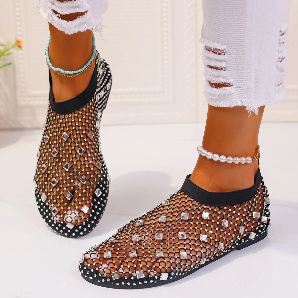 Women's mesh flat sandals with colourful rhinestone decoration on round toe design