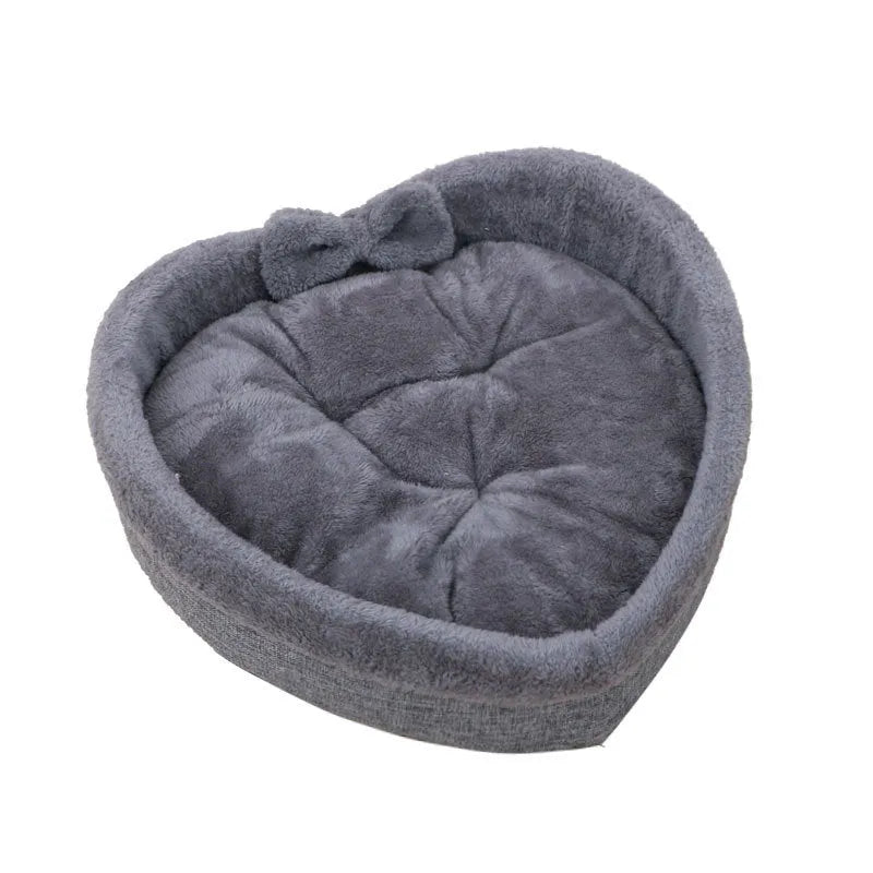 Heart-shaped soft cloth pet bed in grey and pink sizes M L XL for cats and dogs