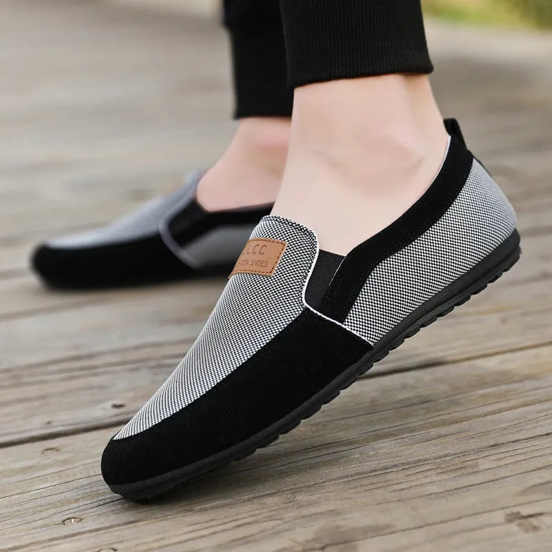 Men's grey and khaki canvas board shoes with round toe design and rubber soles
