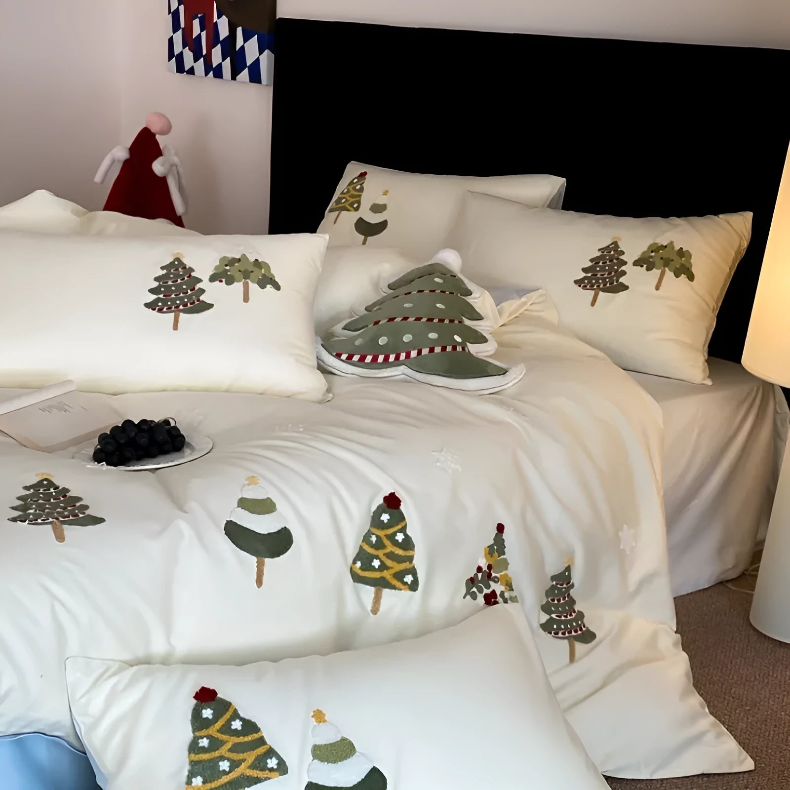 Christmas tree embroidered cotton duvet cover and pillowcases with plants and flowers pattern