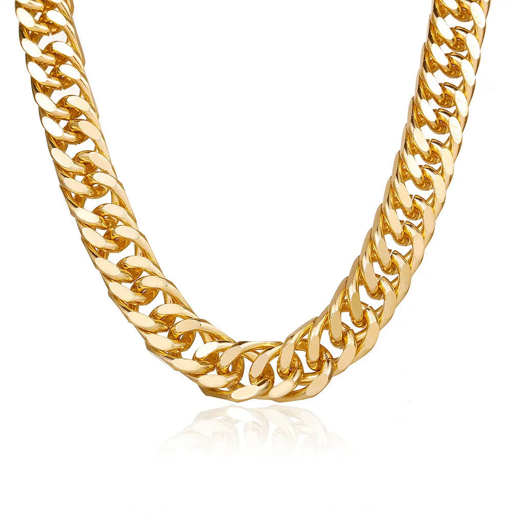 Women's gold thick chain necklace showing 32cm length with 6cm pendant detail