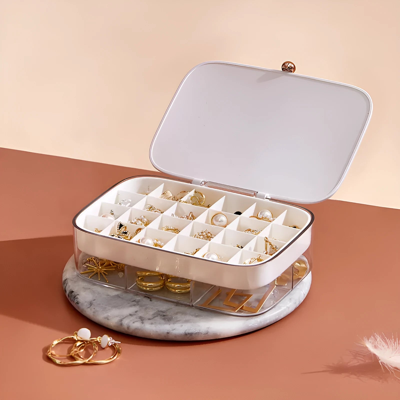 Multi-layer jewellery storage box in modern minimalist design with 17x11x4.6cm dimensions