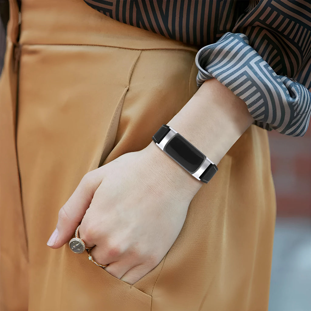 Genuine leather replacement strap for Fitbit Charge 5 and Charge 6 fitness trackers in various colours.