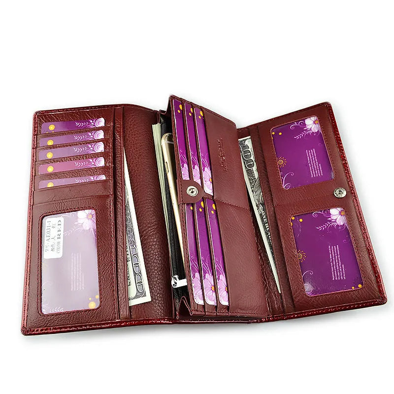 Women's crocodile pattern leather coin purse in wine red with pigskin lining interior