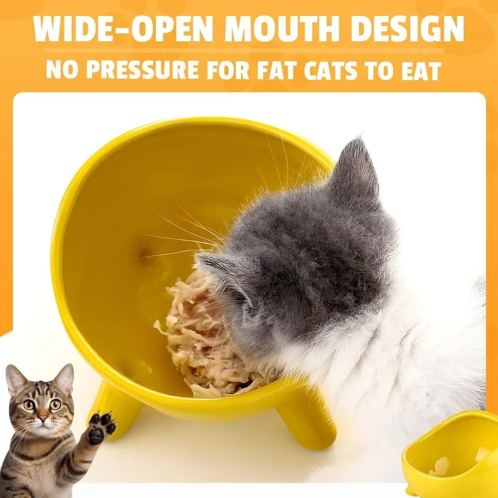 Green ceramic pet food bowl with four stabilising legs and wide opening